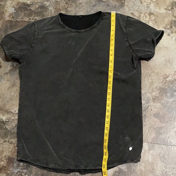 MEN’S - Flexliving Acid Washed Black Tee - Picture 7 of 9